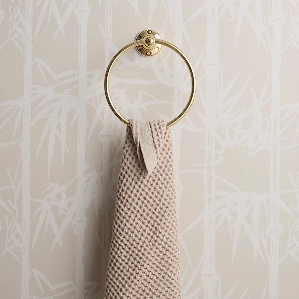 Decadent and high in quality, these handcrafted accessories will provide the finishing touches on an already luxurious bathroom.