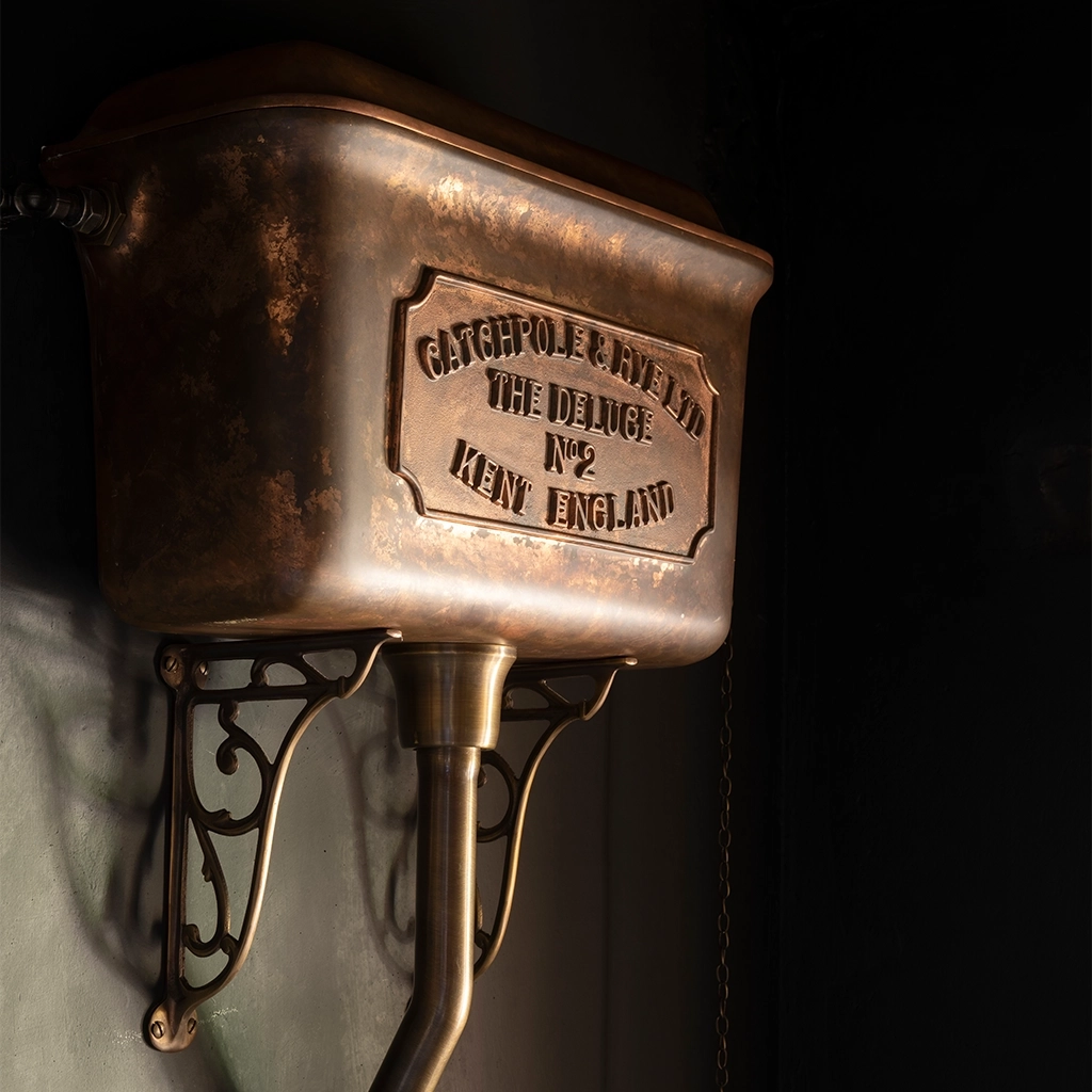 Explore our stunning range of lavatories & bidets at Catchpole & Rye. From elegant styles to luxurious finishes, our lavatories & bidets enhance any bathroom.